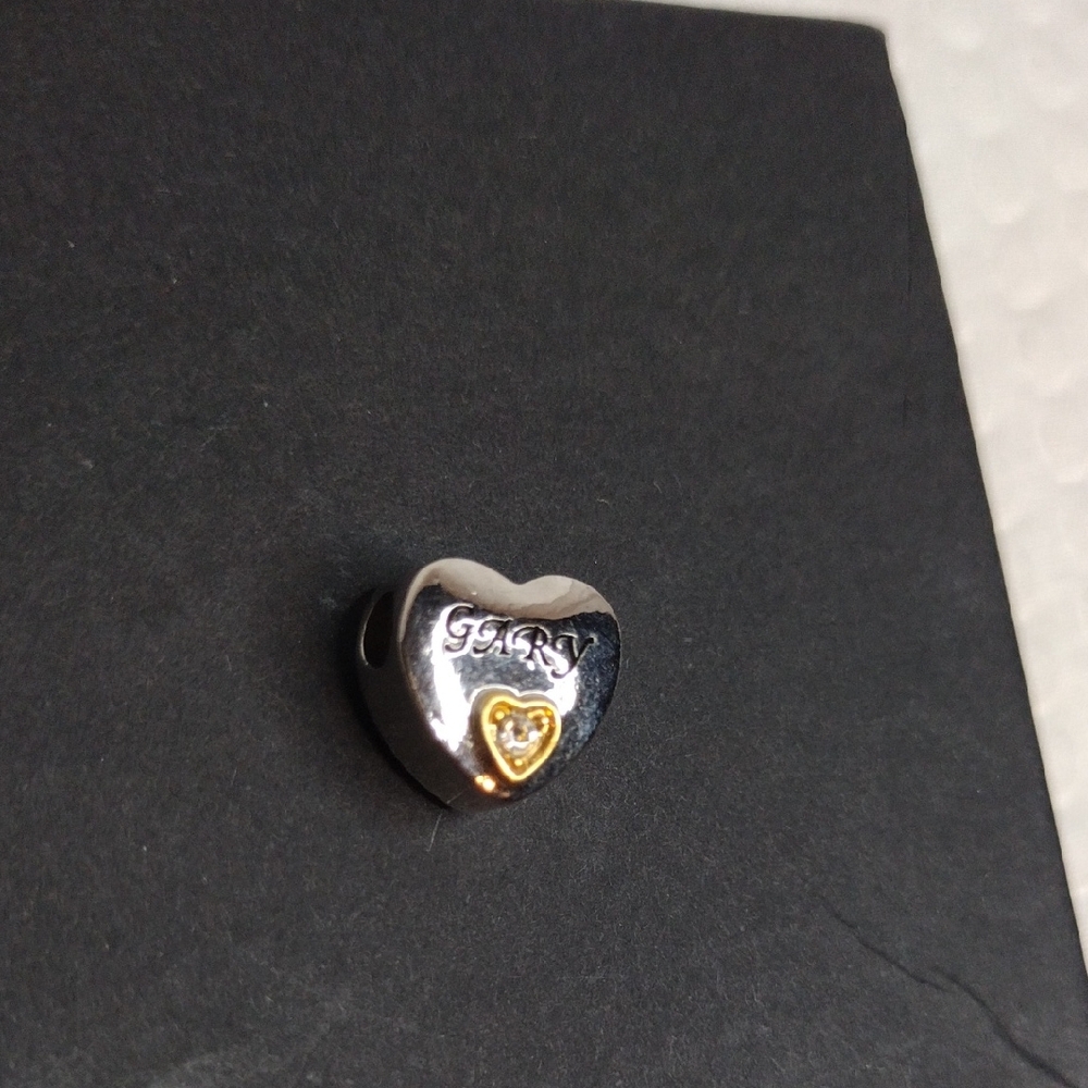 Heart Charm in Silver and Gold With Engraved Name Gary